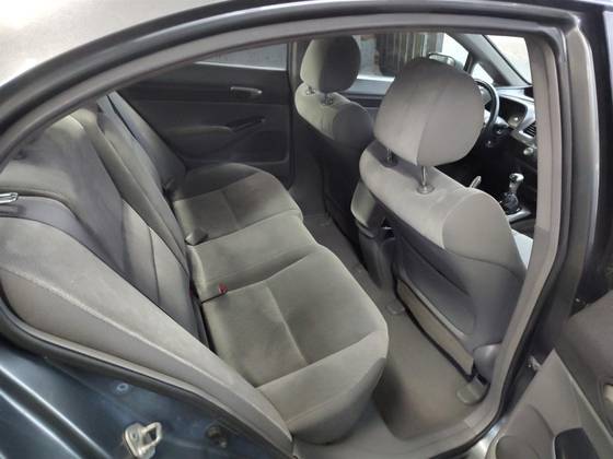HONDA CIVIC 1.8 LXS 16V FLEX 4P MANUAL